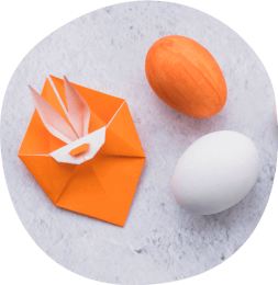 Origami egg holder